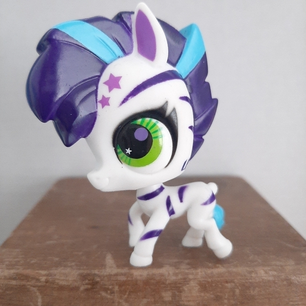 Littlest Pet Shop LPS Zebra #2856